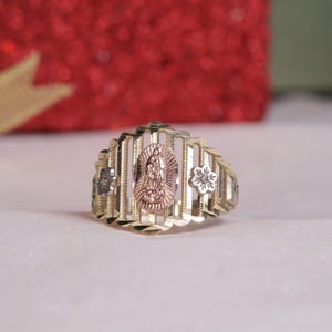 10k Yellow Gold Virgin Mary Rose Unique Style Ring for Women / Gift / Religious Ring / Blessed Mother Ring / Mother Mary / Heavue