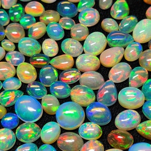 Natürliche Welo Opal Cabochon Lot: Äthiopische Opale (5-10 MM)