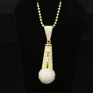 Diamond Celebrity&#39;s Promise Yellow 925 Sterling Silver MIC Shape Pendant with 7.14ct Cubic Zirconia