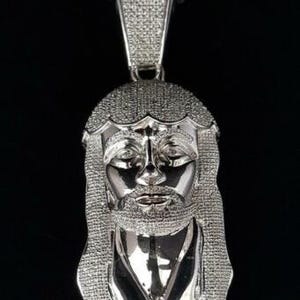 Diamond Celebrity&#39;s White 925 Sterling Silver Pendant Jesus Head Shape With 5.86ct Cubic Zirconia