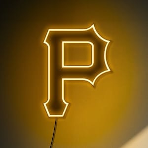 Letrero de neón LED de los Pittsburgh Pirates: Decoración dorada para la cueva del hombre aficionada al béisbol.