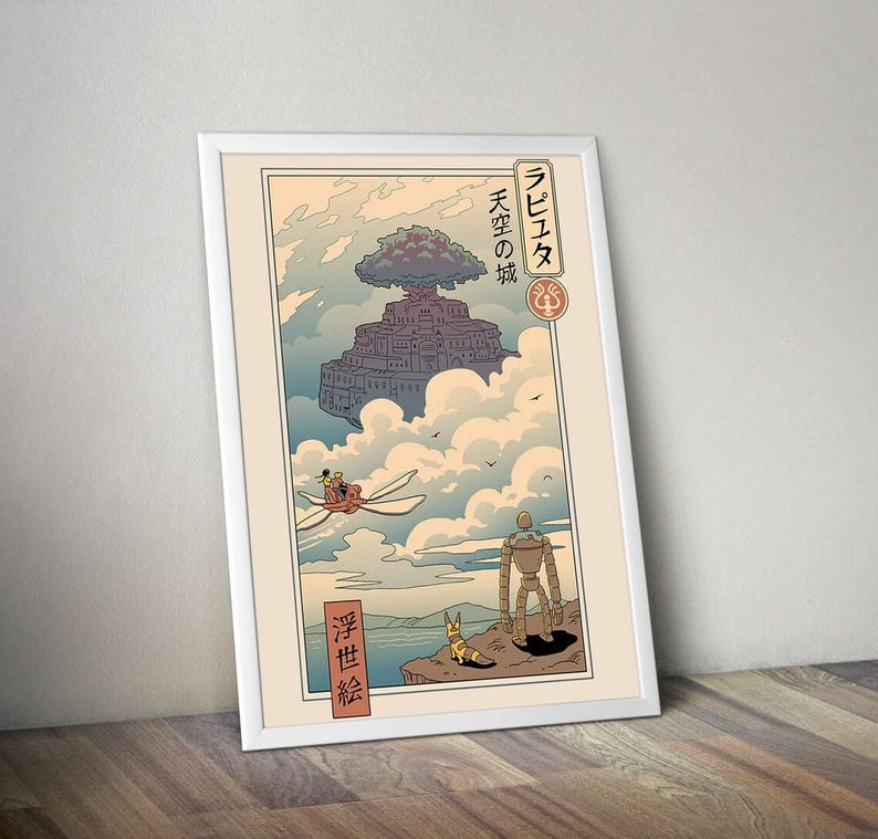 Puede incluir: Una impresi&oacute;n art&iacute;stica enmarcada con una ilustraci&oacute;n de inspiraci&oacute;n japonesa. La obra representa un castillo flotante en el cielo, con personajes y un robot en el suelo. La paleta de colores incluye azules, verdes y beige, con texto japon&eacute;s arriba y abajo.
