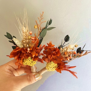 Dried Flower Buttonhole/ Autumn color Buttonhole / mini bouquet/wedding accessories/Burnt Orange Boutonnieres