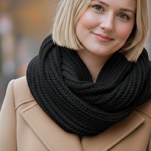 クロシェ編みのインフィニティスカーフ、ユニセックスのエクストラロング＆オーバーサイズループショールスカーフ