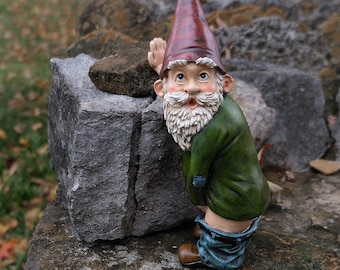 Cheeky Peeing Gnome Statue: Playful Dwarf Figurine for Fairy Gardens and Home Decoration