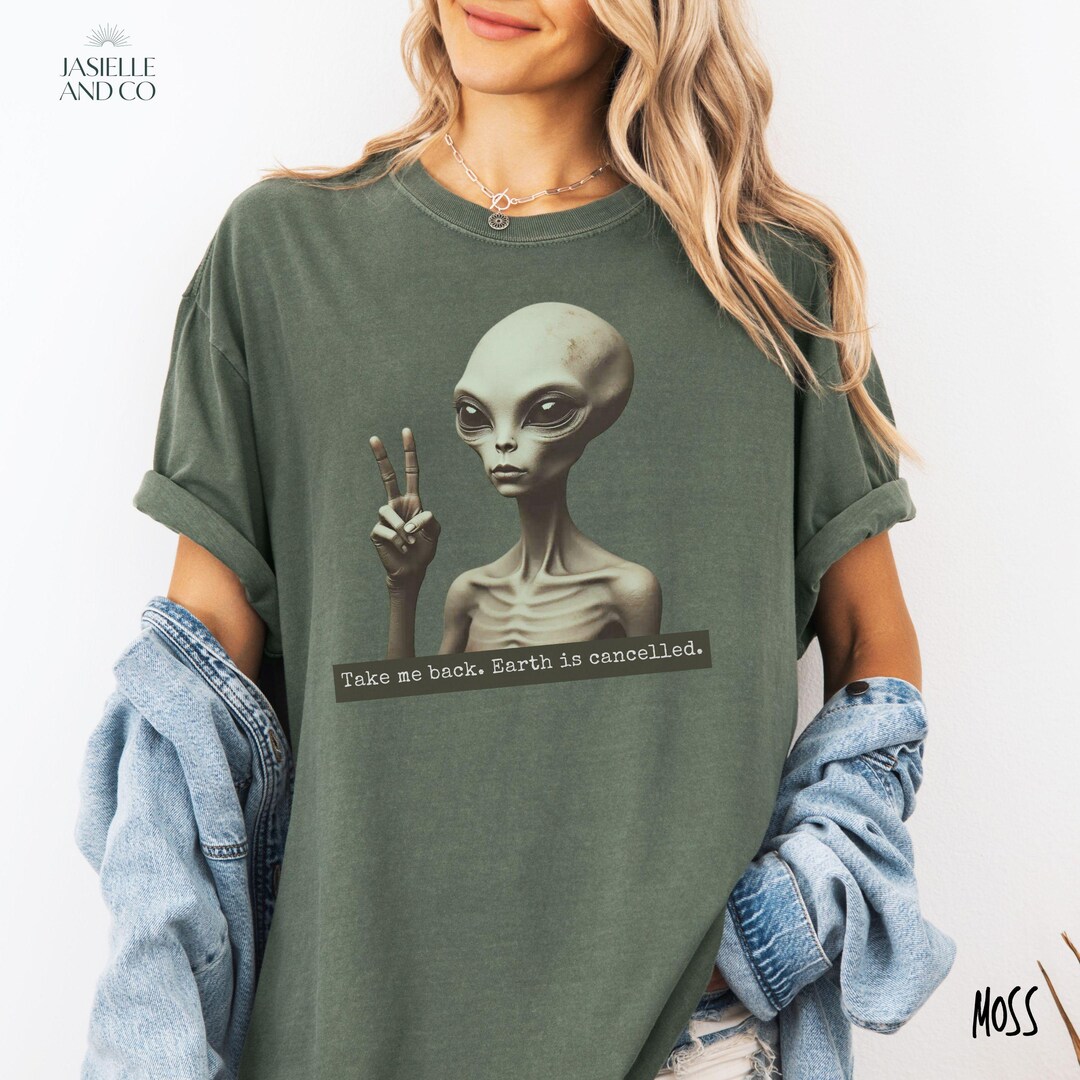Funny Alien Shirt, UFO Meme T-shirt, Retro Space Graphic Tee, Sarcastic ...