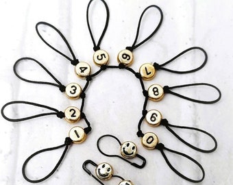 Handmade Chain Row Counter for Knitting Knitters Helper with Progress Keepers GLD/BLK BLK