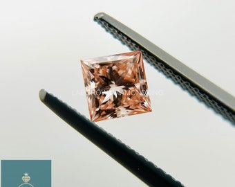Diamante cultivado en laboratorio de princesa rosa de 0,61 quilates / Diamante creado en laboratorio de color rosa / Diamante de princesa para anillo de compromiso / Diamantes para ella