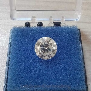 2.00 - 2.05 Carat Round F VS1, Lab Grown Diamond, IGI Certified Loose Diamond for Custom Wedding diamond For Jewelry Cvd Diamond For Ring