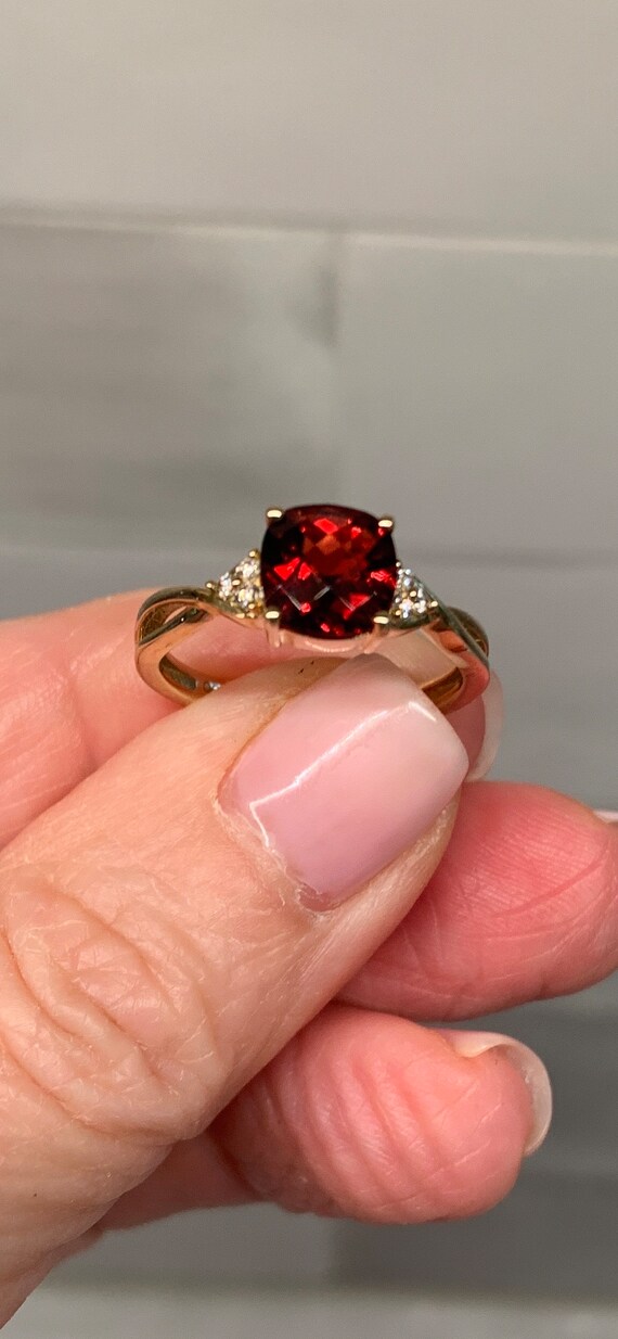 Vintage Garnet & Diamonds Ring - image 7