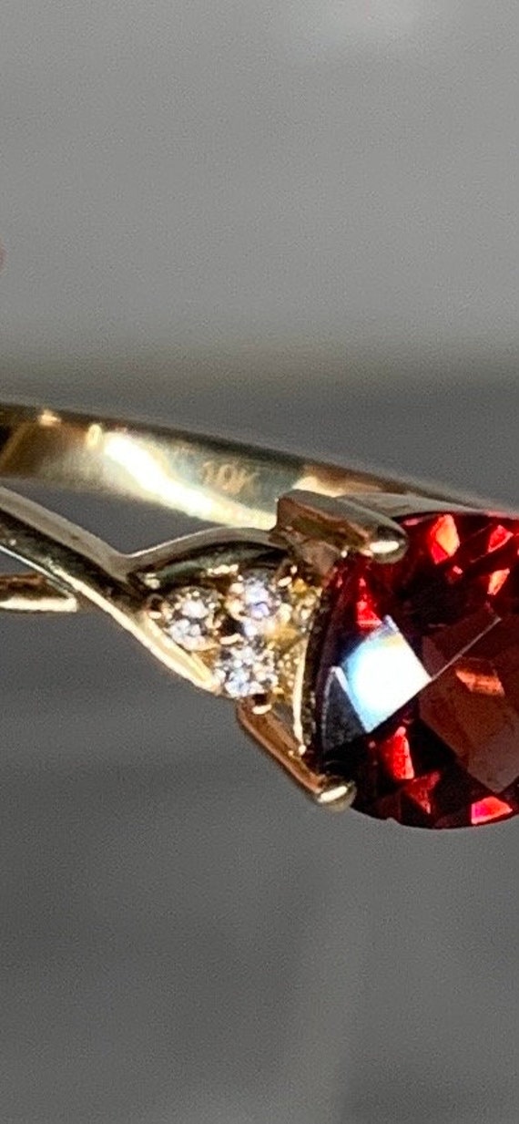 Vintage Garnet & Diamonds Ring - image 5