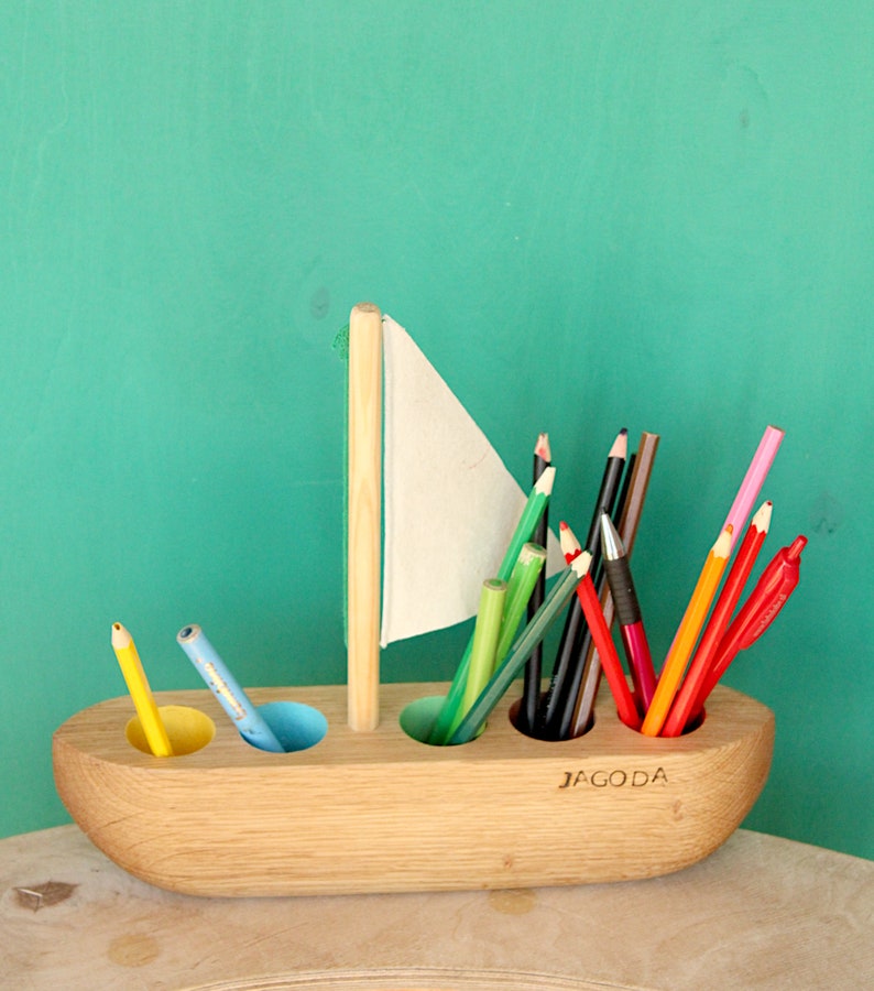 Wooden Pencil Holder with Nautical Mood, Eco friendly Kids desk organizer, Sailboat Crayon holder, Office desk Accessory, unique Sailor Gift image 10