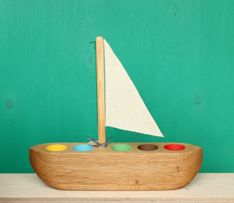 Wooden Pencil Holder with Nautical Mood, Eco friendly Kids desk organizer, Sailboat Crayon holder, Office desk Accessory, unique Sailor Gift White