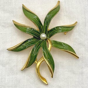 Emmons Brooch - Etsy