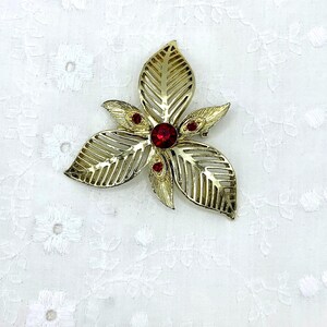 Unsigned Vintage Brooch; Collector Jewelry 1960s; Orchid Pin; Lapel Pin; Red Rhinetone;