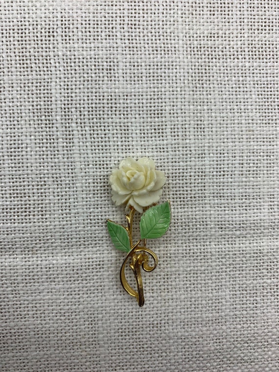 Vintage JJ Jonette Jewelry; Brooch Pin; White Rose