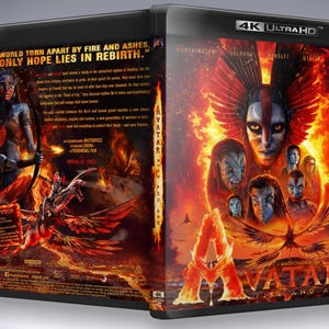 Könnte beinhalten: Eine 4K Ultra HD Blu-ray-Hülle für den Film "Avatar: Fire and Ash". Das Cover zeigt ein feuriges, orange-rotes Design mit Charakterporträts und dem Filmtitel. Die Rückseite der Hülle enthält Text und Charakterbilder.
