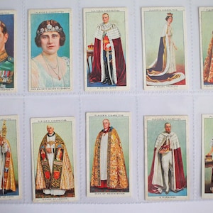 Coronation Series (George VI) Ceremonial Dress (ca1937). Full set of 50 Player&#39;s Cigarette Cards.