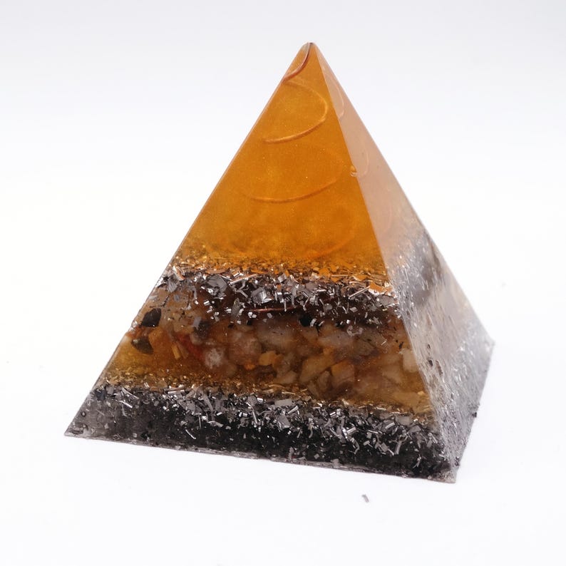 Orgonita Pirámide Naranja · Generador Orgón · Espiral Cobre · Protección EMF · Hecha a mano · Fórmula Karl Hans Welz image 4