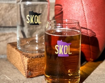 Vaso de pinta de los Minnesota Vikings (16 oz) para aficionados al fútbol SKOL. Regalo para el día del partido.