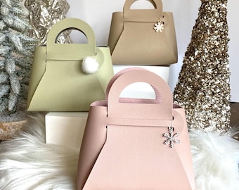 Festive Faux Leather Gift Card Holder - Eco-Friendly Secret Santa Bag for Holiday Presents