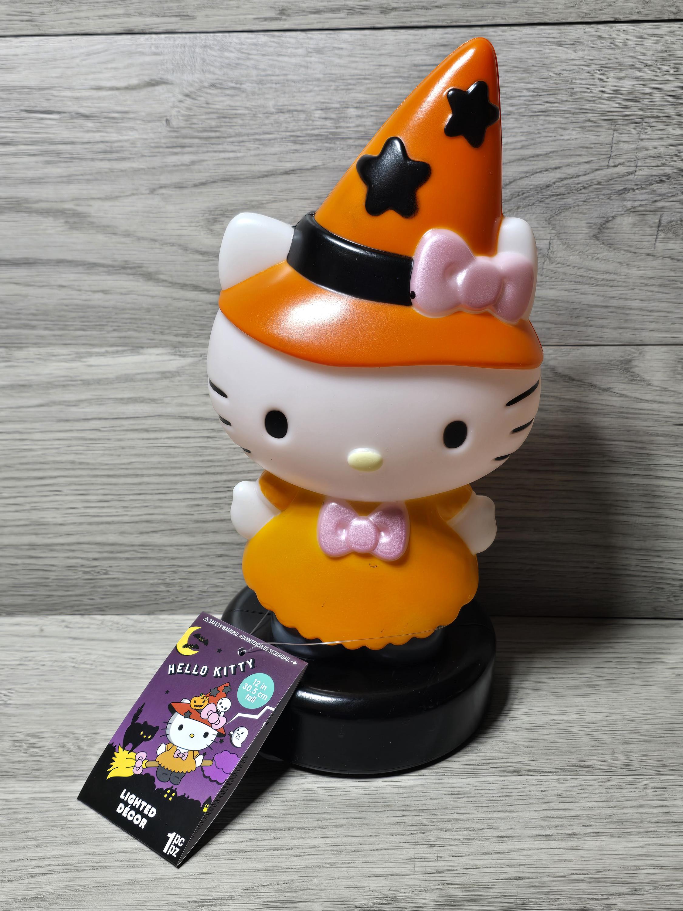 Hello Kitty Halloween Witch Blow Mold Light up Tabletop Decor 12