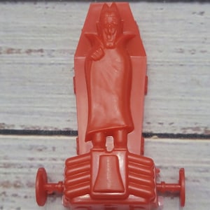 1970s Count Chocula Cereal Premium Coffin Car Plastic Spookmobile MISSING WHEELS