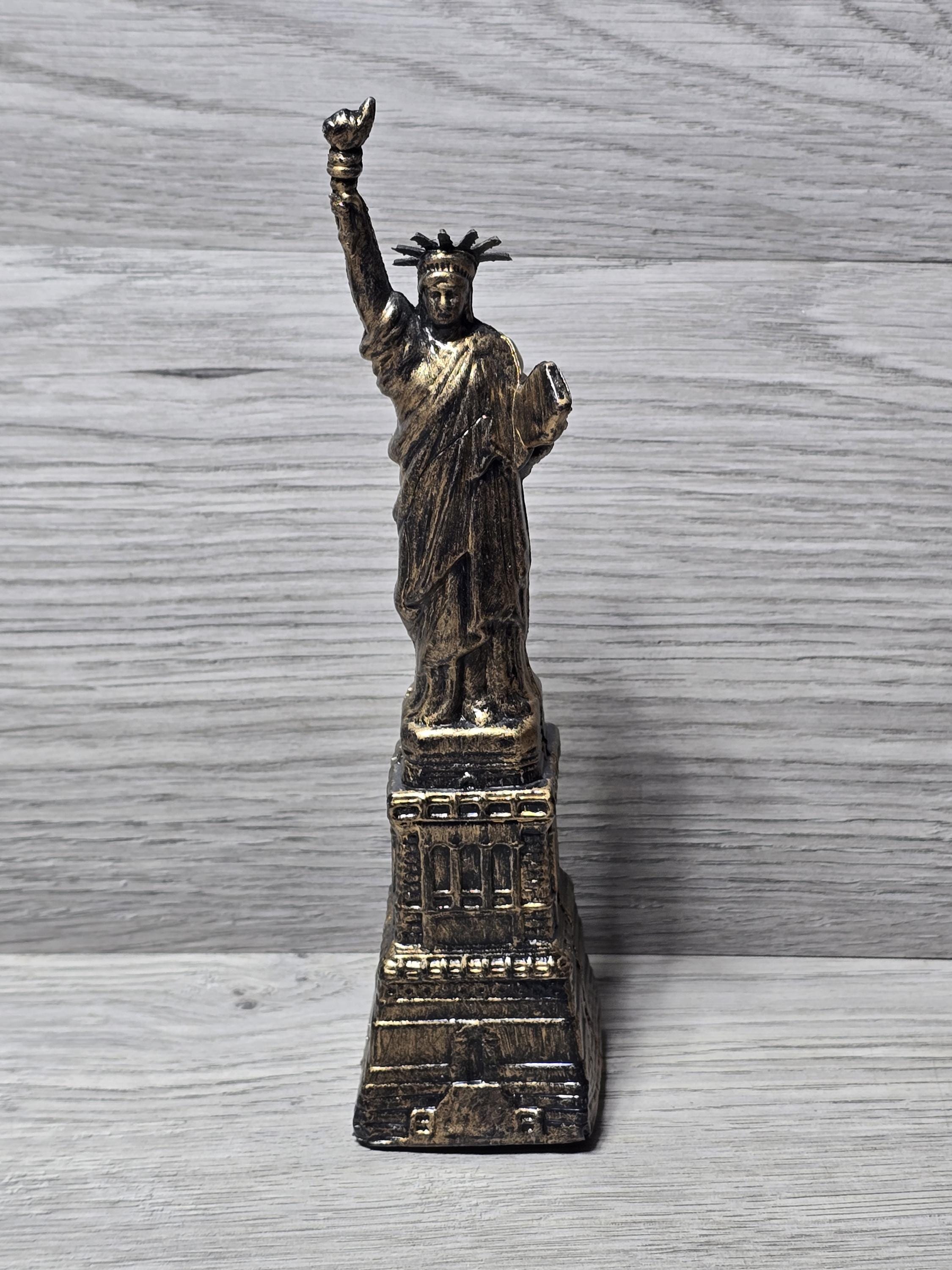 Statue Liberty Bank - Etsy Canada