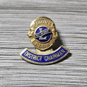 Lions club pins - Etsy 日本