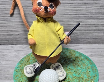 Poupée Annalee de 1992, souris de golfeur de 6 po. avec club de golf et balle