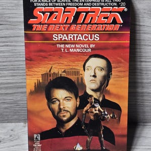1992 Star Trek The Next Generation Spartacus #20 Paperback Book