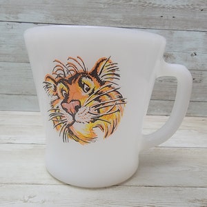 1960s Esso Exxon Tiger Advertising Milk Glass Anchor Hocking Fire King Mug