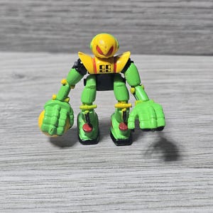 1993 Micro Machines Z-Bots 2&quot; Robot Galoob Action Figure
