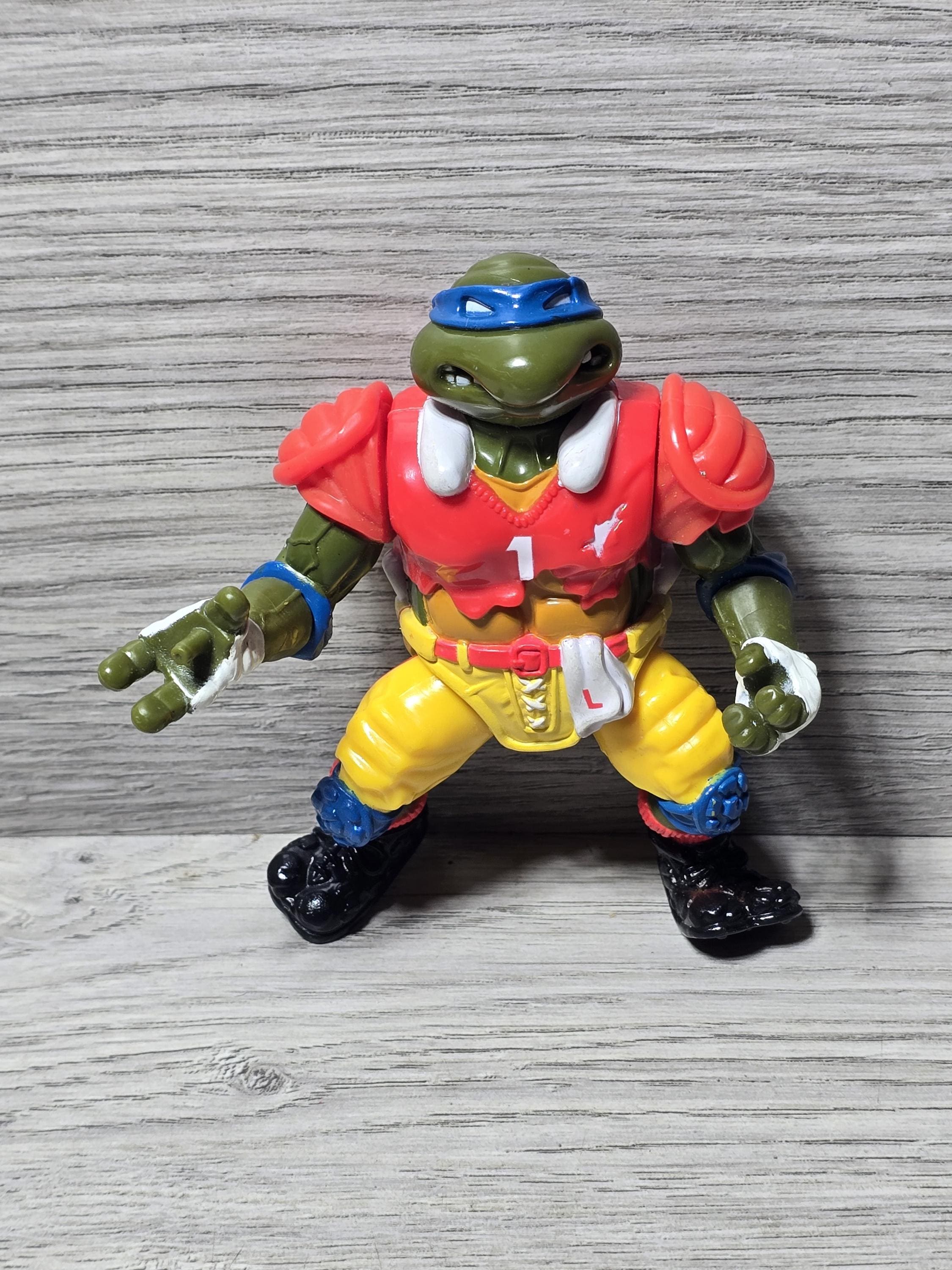 1991 TMNT Teenage Mutant Ninja Turtle Leonardo Football Player