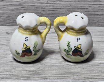 1950 年代のヴィンテージ日本製マウス ソルト & ペッパー シェーカー