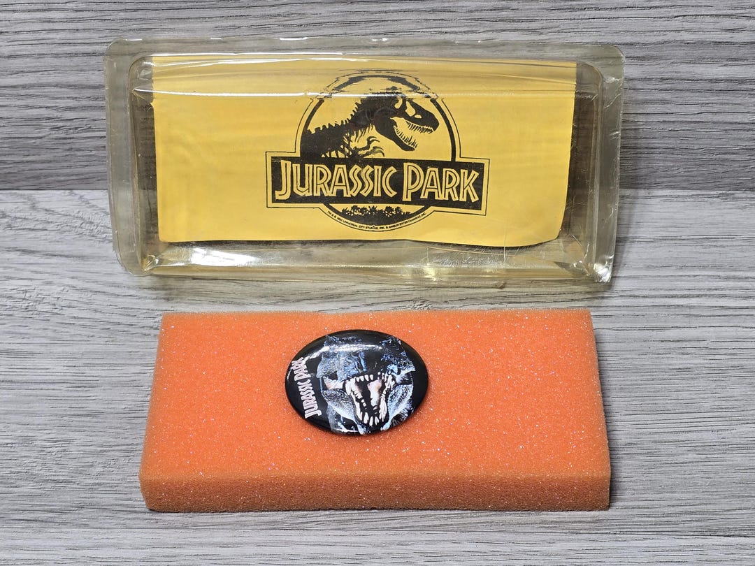 Rex Button Cover Box 1993 Jurassic Park Tyrannosaurus Rex Button Pinback Pin - Etsy Canada