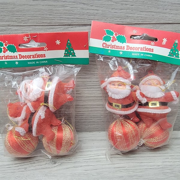 Vintage NOS Christmas Flocked Velvet Dancing Santa 2" Ornament Figure & Balls Lot of 2