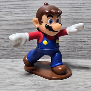 Nintendo Super Mario Mario 3.5 Inch Figure Happy Meal Toy
