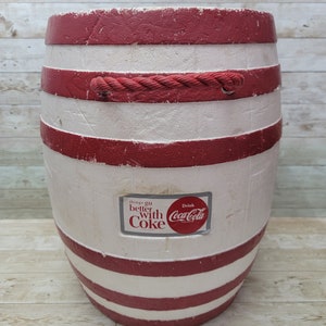 Enfriador de Coca Cola HTF de los años 60 Barril de poliestireno expandido Es la Coca Cola auténtica
