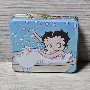 BETTY BOOP King Feature Syndicate Miniature Mini 4&quot; Metal Tin