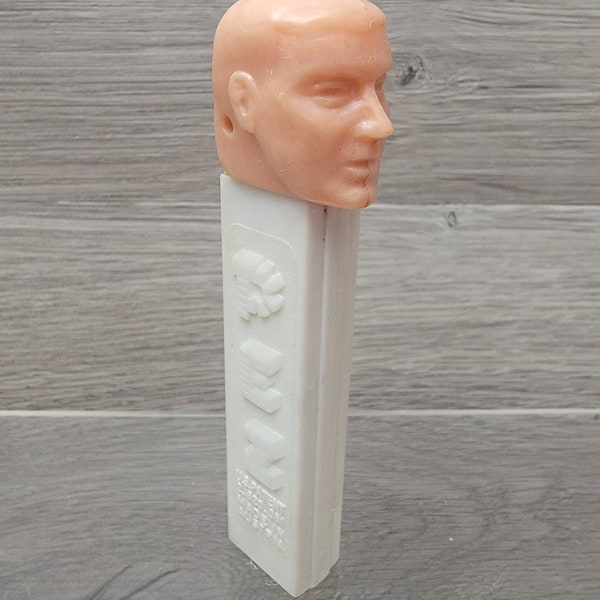 Vintage Football Player No Feet Pez Dispenser Made In Austria MISSING HELMET