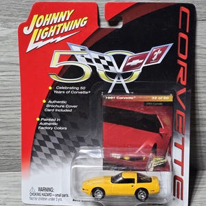 Johnny Lightning 1991 Chevrolet Corvette 50e anniversaire à l'échelle 1/64