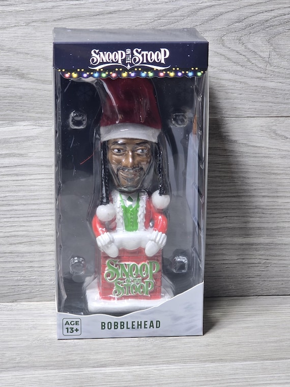 Snoop Dogg on the Stoop Christmas Elf Pixie Bobblehead Wobbler