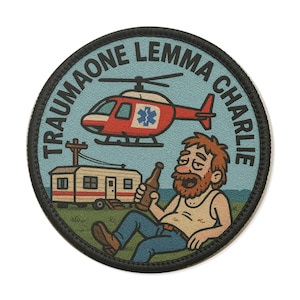 Puede incluir: Parche redondo con el texto "Traumaone Lemma Charlie". La imagen muestra un helicóptero rojo y blanco con una estrella de la vida azul, una caravana y un hombre sosteniendo una botella.