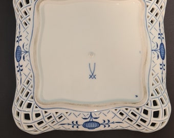 Meissen Blue Onion plate