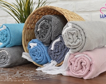 CUSTOM Turkish Towel, Personalized Gifts, Unique Holiday Gift, Beach Blanket, Bridesmaid Proposal/Bachelorette Party, Summer Gifts