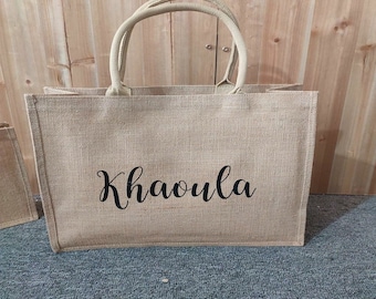 Sac de plage personnalisé en jute, sac fourre-tout de demoiselle d'honneur, sac fourre-tout fait main, sac en toile de jute personnalisé, articles de toilette uniques, cadeaux pour la fête des mères