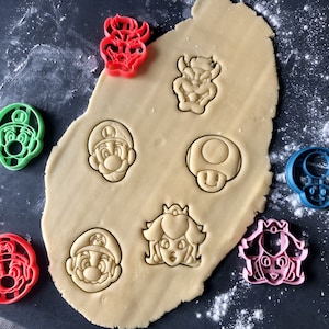 Super Mario Keks Ausstecher Ausstechform Set Kunststoff Mario Peach Luigi Toad Bowser