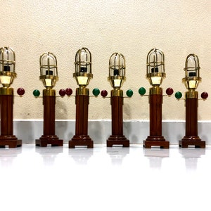 New Marine Theme Mount Style Brass & Wooden Bulkhead Light Fixture 10 Piece