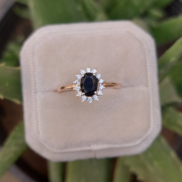 Vintage 14K Gold Black Onyx Ring, Verjaardagsring, Bruidstrouwring, Massief Gouden Ring, Delicate Ring, Unieke Zeldzame Ring, Handgemaakte Ring.